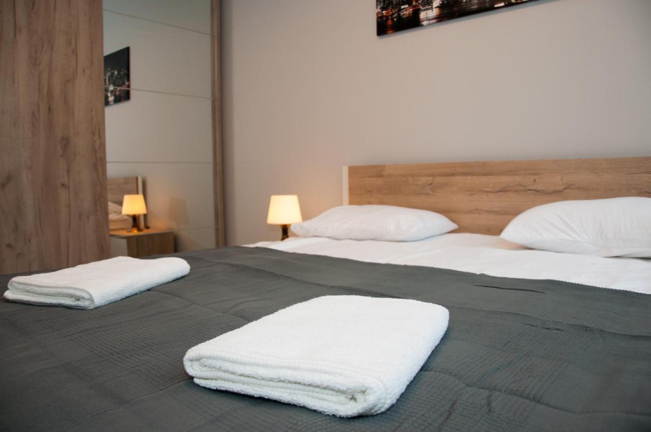 Apartament Cybernetyki Mokotow 바르샤바 외부 사진
